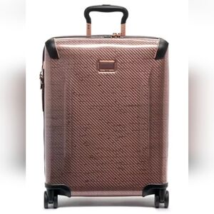 Tumi Tegra Lite Continental Expandable 4 Wheeled Carry-On 144792-4482 BL…